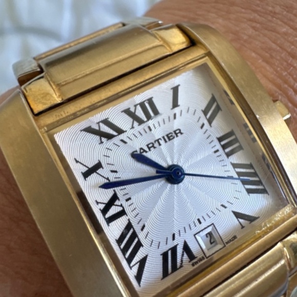 Cartier Gold FRANCAISE Large Tank 18k Yellow Gold w date window! VERY RARE! - Picture 3 of 8